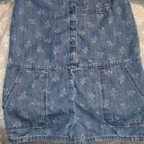 Baby Gap Jean Floral Print Romper Size 4T - Picture 10 of 14